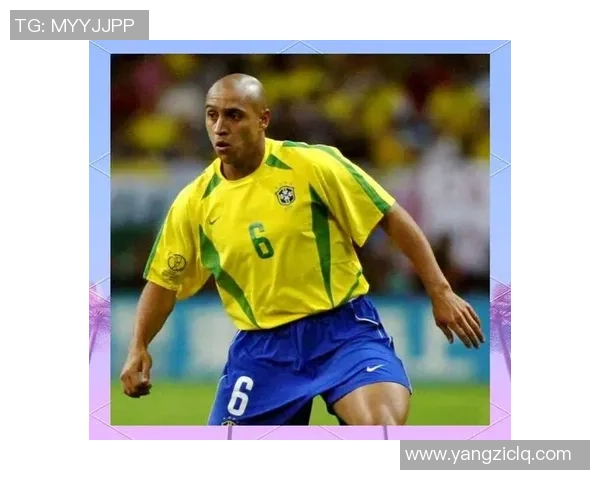 足球场上的璀璨明星们:他们的辉煌成就与传奇故事